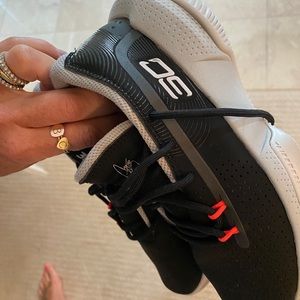 Under armour kids curry basketball shoes